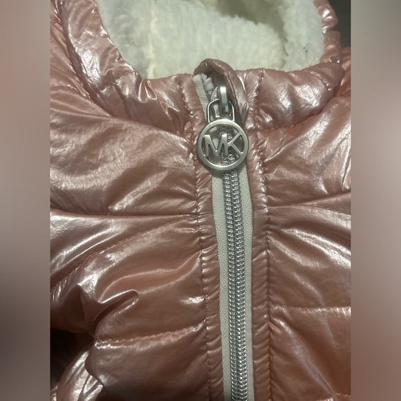 Michael Kors girls faux fur lined puffer zip up jacket - Picture 2 of 8